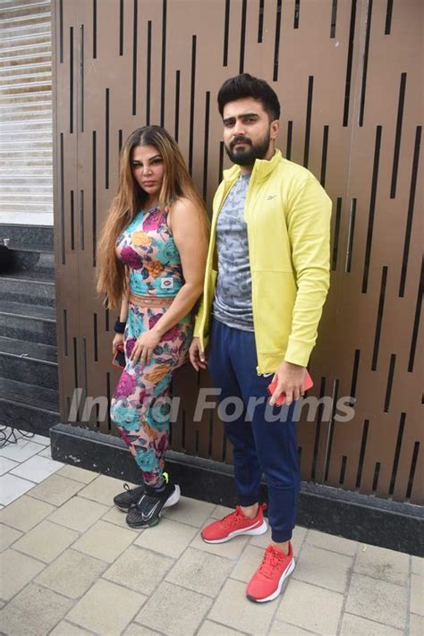 rakhi sawant insta|adil khan instagram.